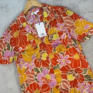 DR2 Women's Floral Print Short Sleeve Button Down Shirt NWT Size Small